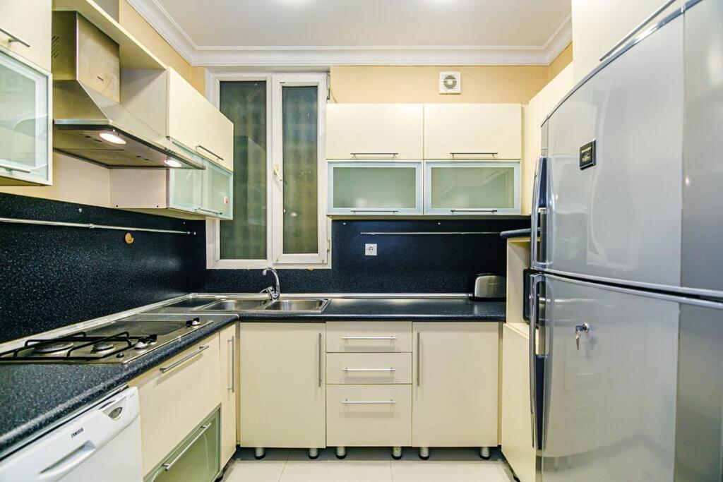 Apartment Azneft Meydani Baku Zewnętrze zdjęcie